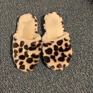 Comfortable slippers